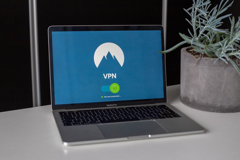 ¿Puede una VPN ayudar a que las páginas web se carguen más rápido?